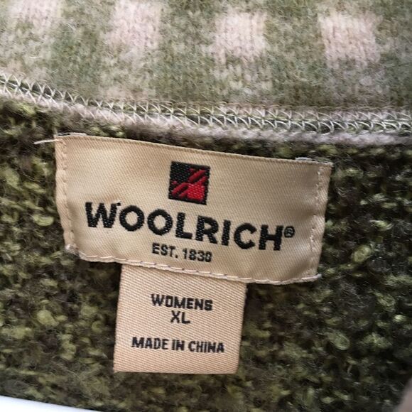 WOOLRICH QUARTER ZIP SWEATER WITH LAMBSWOOL COLLAR IN GREEN‎ - Picture 6 of 7